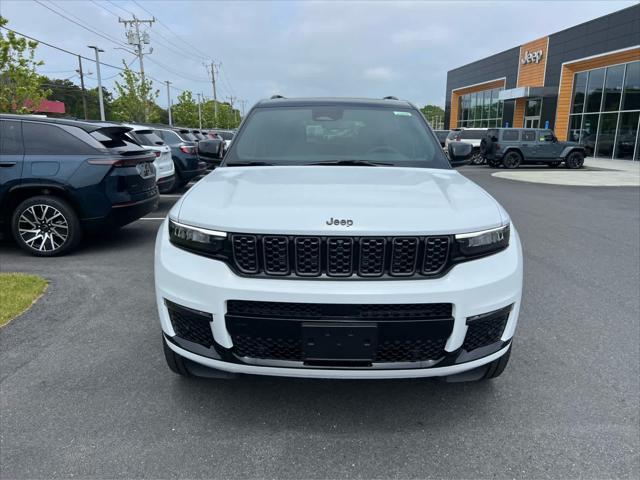 new 2025 Jeep Grand Cherokee L car, priced at $69,060