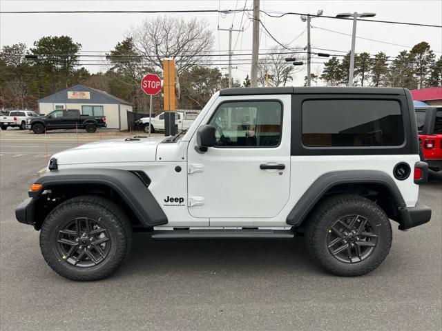 new 2025 Jeep Wrangler car, priced at $43,167