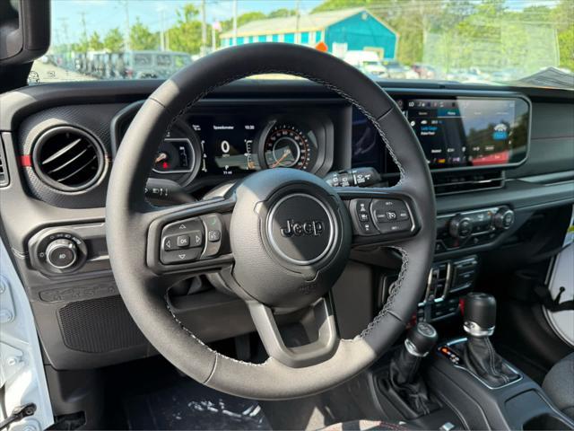 new 2025 Jeep Wrangler car, priced at $69,595
