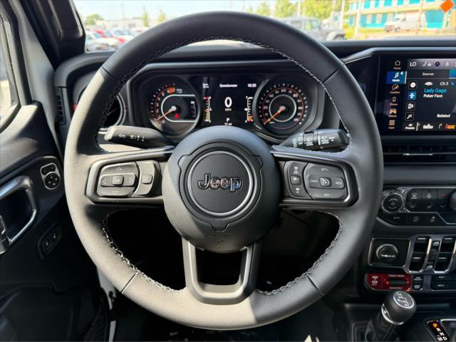 new 2025 Jeep Wrangler car, priced at $69,595