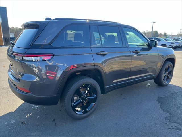 new 2025 Jeep Grand Cherokee car, priced at $51,535