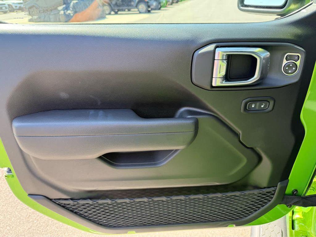 used 2025 Jeep Wrangler 4xe car, priced at $45,975