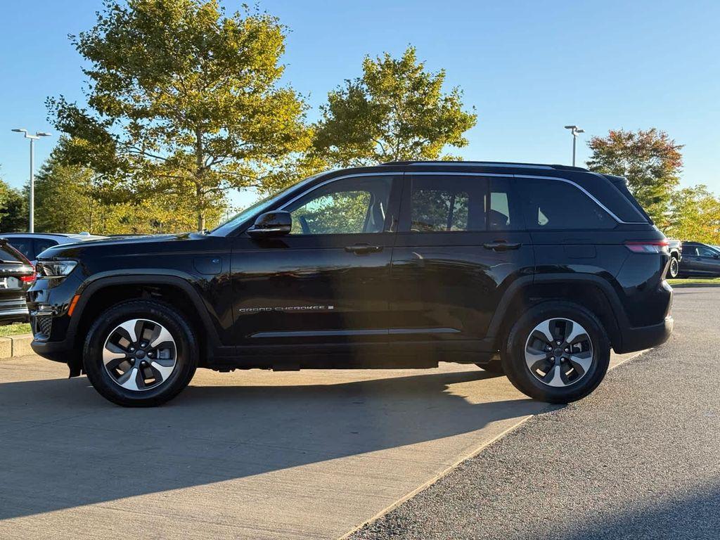used 2024 Jeep Grand Cherokee 4xe car, priced at $35,975