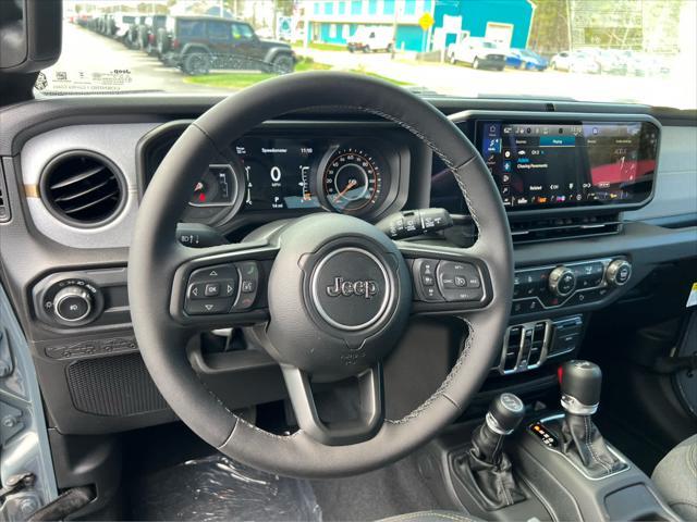 new 2025 Jeep Wrangler car, priced at $54,760
