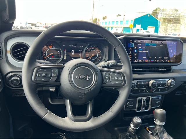 new 2025 Jeep Wrangler car, priced at $54,760