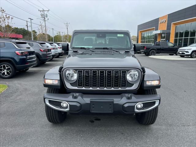 new 2025 Jeep Gladiator car, priced at $55,265