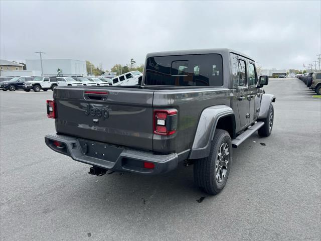 new 2025 Jeep Gladiator car, priced at $55,265