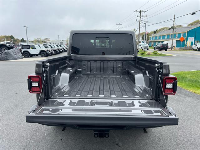 new 2025 Jeep Gladiator car, priced at $55,265
