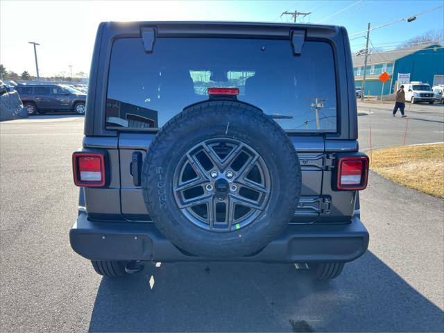 new 2025 Jeep Wrangler car, priced at $47,779