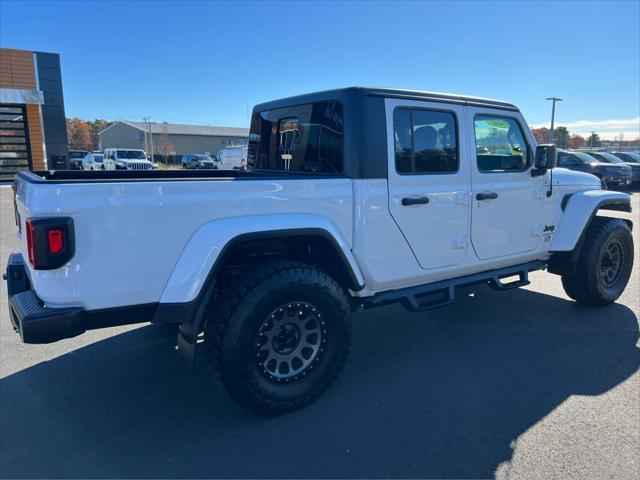 used 2022 Jeep Gladiator car, priced at $34,875