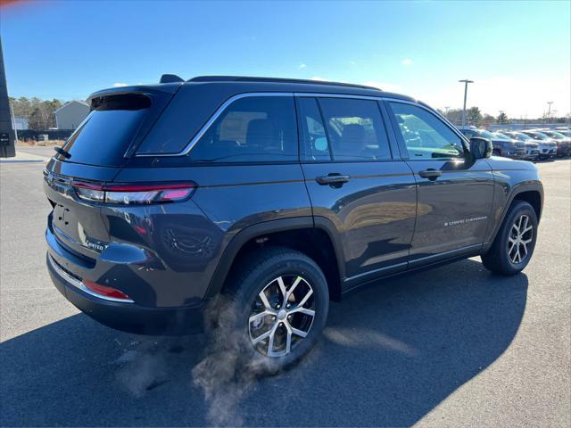 new 2025 Jeep Grand Cherokee car, priced at $48,306