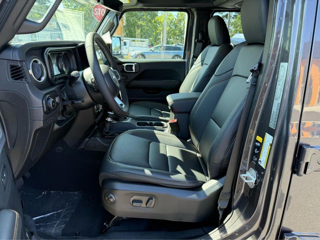 new 2025 Jeep Wrangler car, priced at $56,875