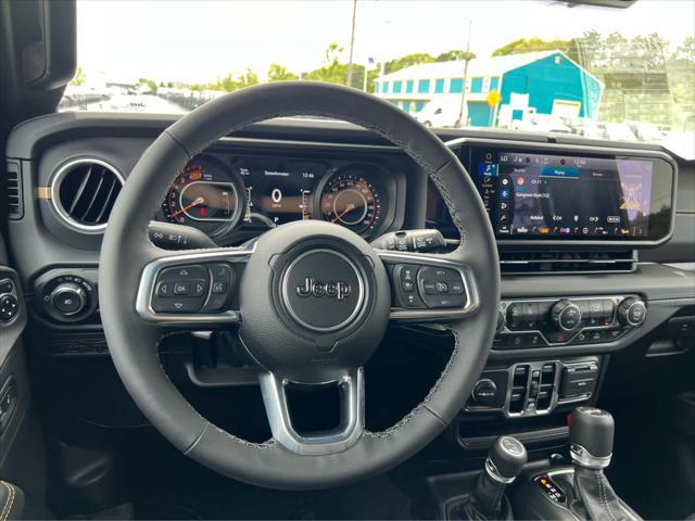 new 2025 Jeep Wrangler car, priced at $59,120