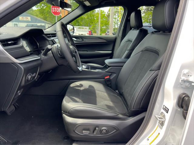 new 2025 Jeep Grand Cherokee car, priced at $45,635