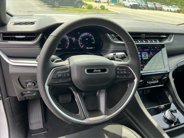 new 2025 Jeep Grand Cherokee car, priced at $45,635