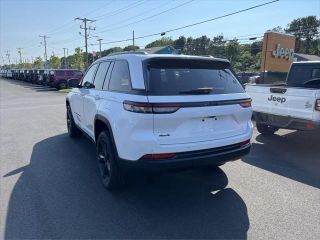 new 2024 Jeep Grand Cherokee car, priced at $45,910