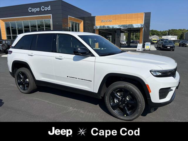 new 2024 Jeep Grand Cherokee car, priced at $45,910