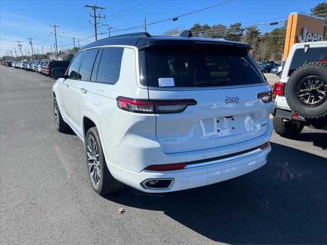 new 2025 Jeep Grand Cherokee L car, priced at $64,881