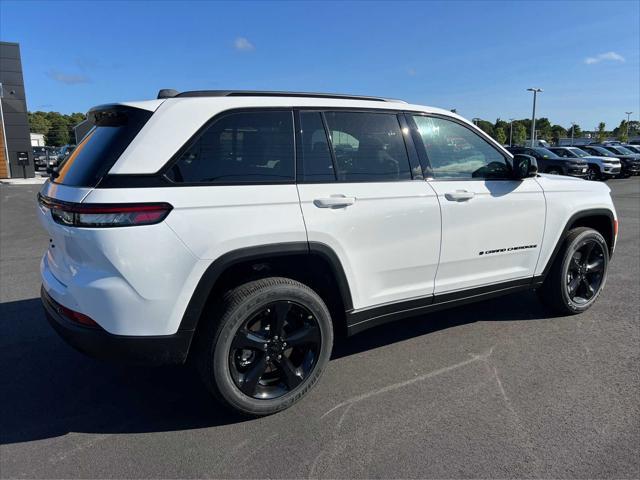 new 2024 Jeep Grand Cherokee car, priced at $46,410