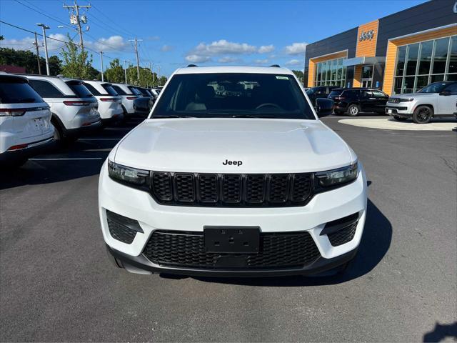 new 2024 Jeep Grand Cherokee car, priced at $46,410