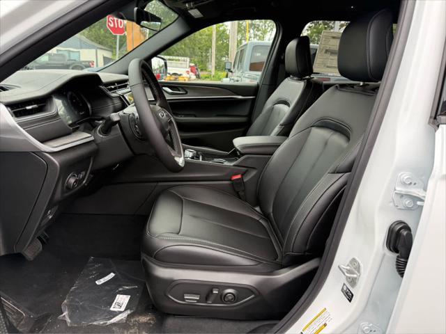 new 2025 Jeep Grand Cherokee L car, priced at $52,500