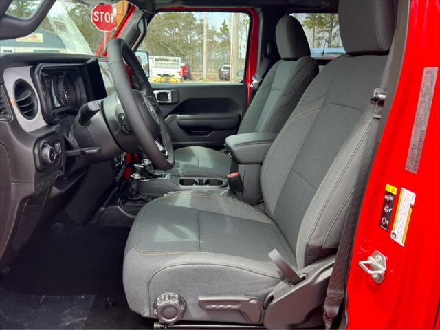 new 2025 Jeep Wrangler car, priced at $48,075