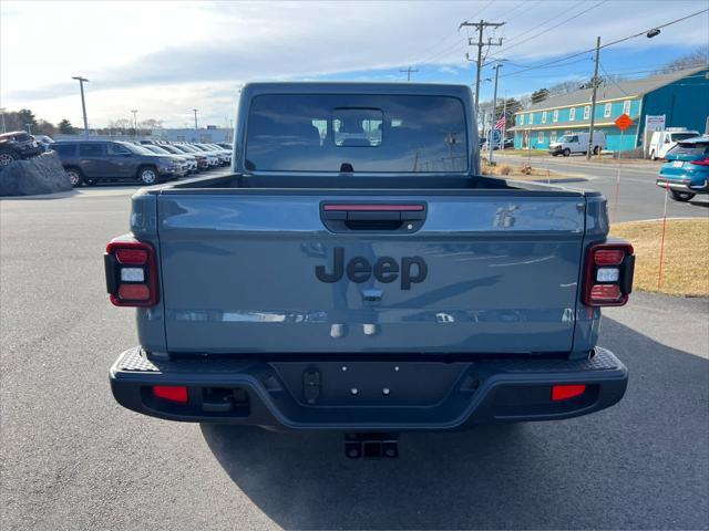 new 2025 Jeep Gladiator car, priced at $52,422