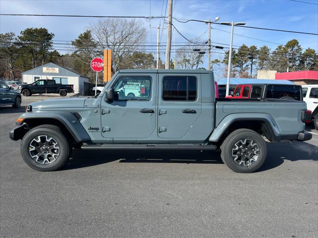 new 2025 Jeep Gladiator car, priced at $52,422