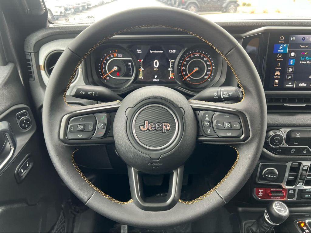 new 2025 Jeep Gladiator car, priced at $46,975