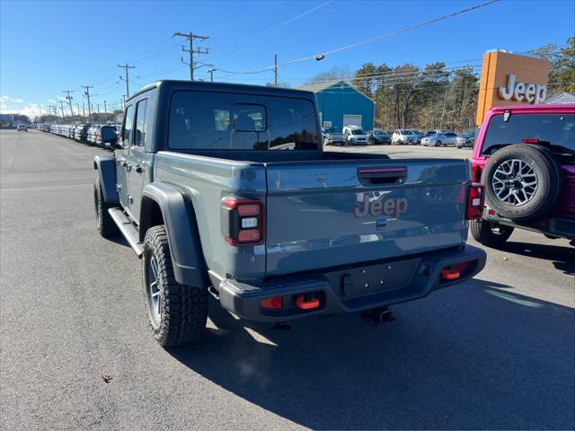 new 2025 Jeep Gladiator car, priced at $57,352