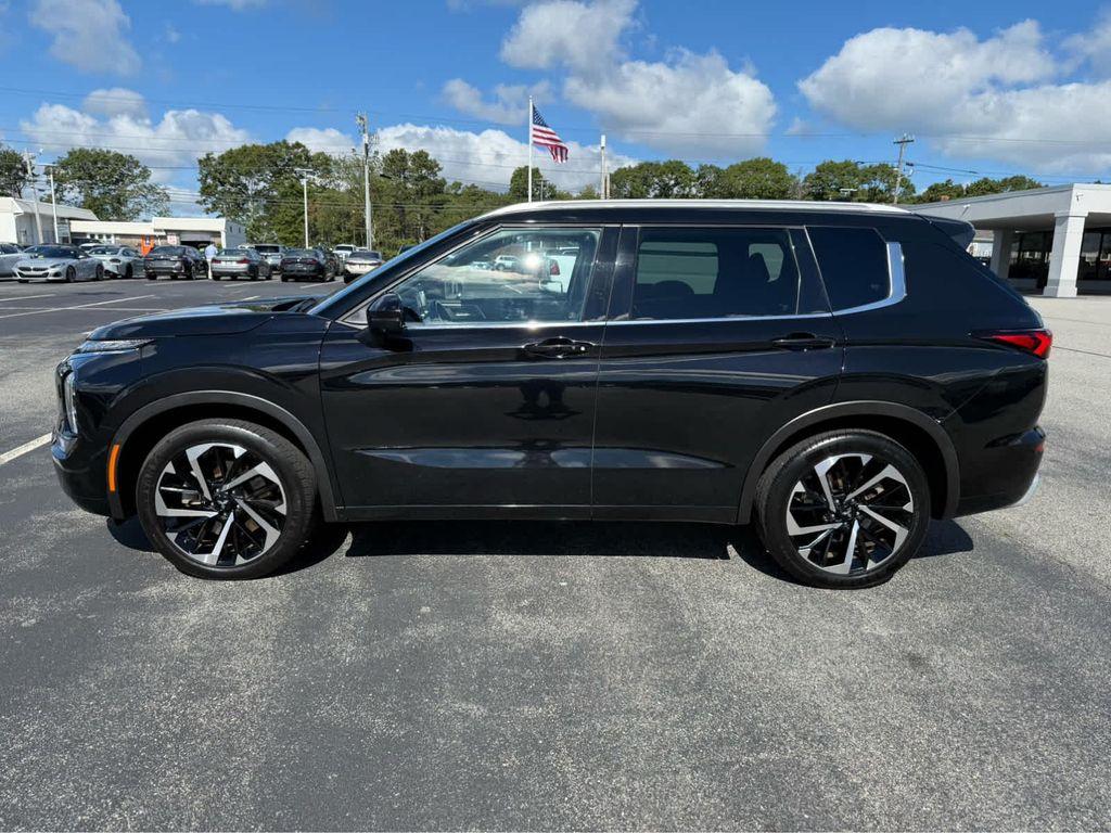 used 2022 Mitsubishi Outlander car, priced at $21,975