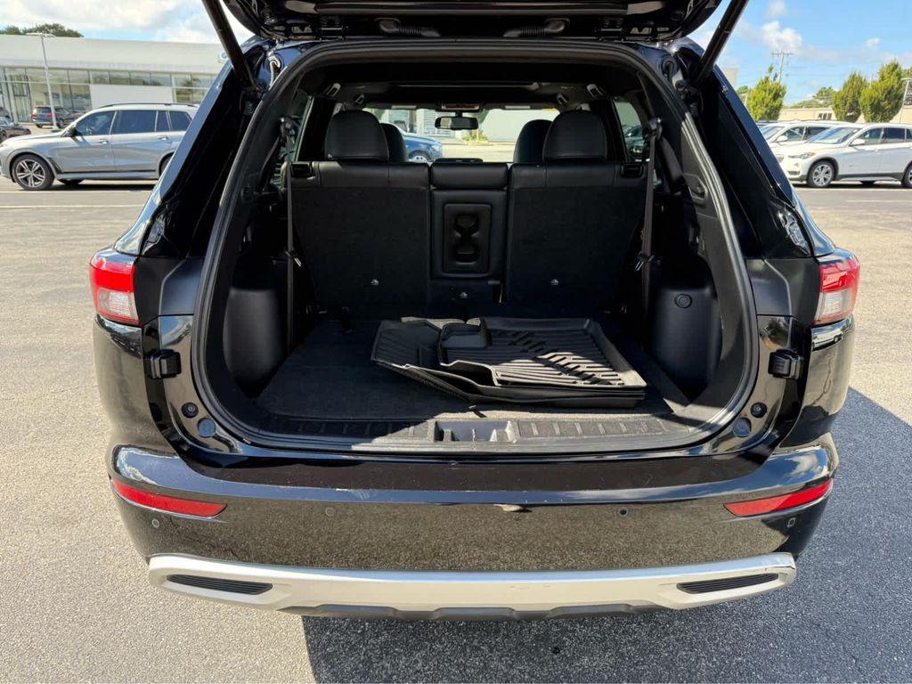 used 2022 Mitsubishi Outlander car, priced at $21,975