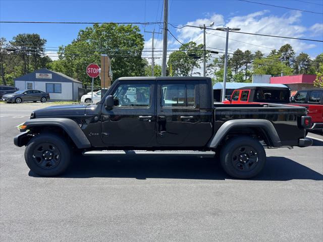 new 2024 Jeep Gladiator car, priced at $45,505