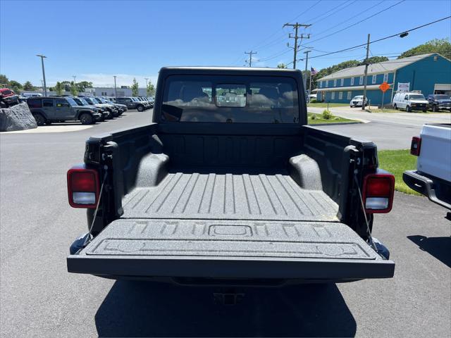 new 2024 Jeep Gladiator car, priced at $45,505