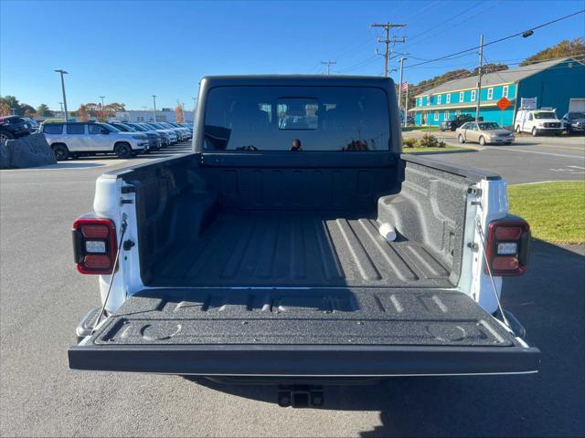 new 2024 Jeep Gladiator car, priced at $61,883