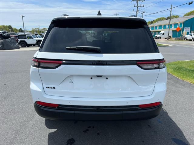 used 2025 Jeep Grand Cherokee car, priced at $39,975