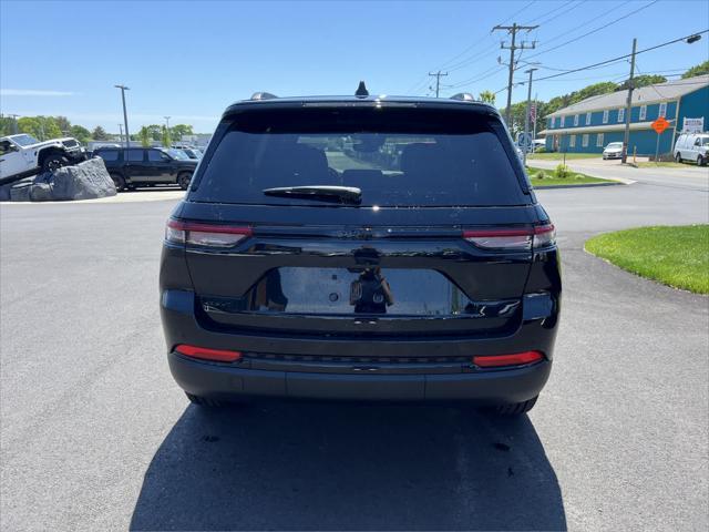 new 2024 Jeep Grand Cherokee car, priced at $47,328