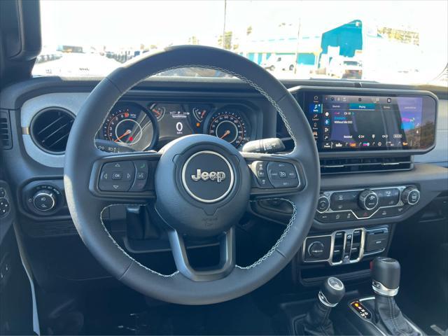 new 2025 Jeep Gladiator car, priced at $46,175
