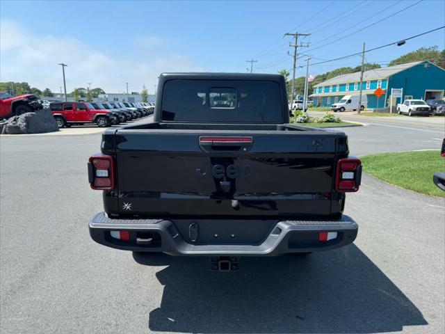 used 2021 Jeep Gladiator car, priced at $30,475