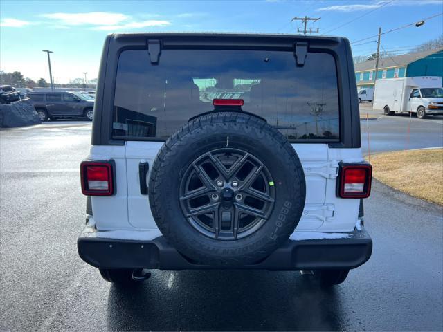 new 2025 Jeep Wrangler car, priced at $47,243