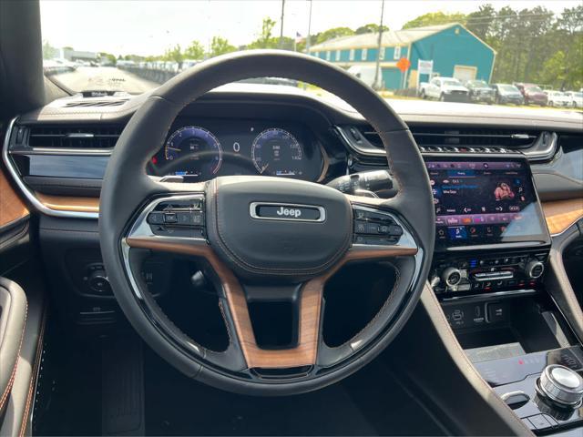 new 2025 Jeep Grand Cherokee car, priced at $68,560