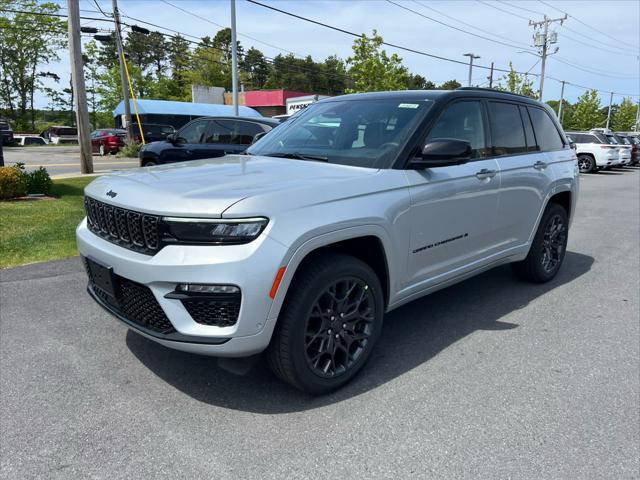 new 2025 Jeep Grand Cherokee car, priced at $68,560