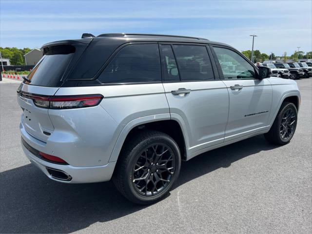 new 2025 Jeep Grand Cherokee car, priced at $68,560