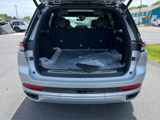 new 2025 Jeep Grand Cherokee car, priced at $68,560