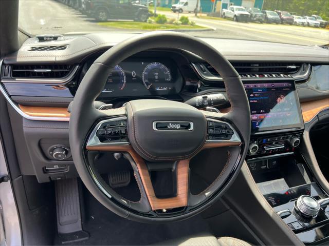 new 2025 Jeep Grand Cherokee car, priced at $68,560