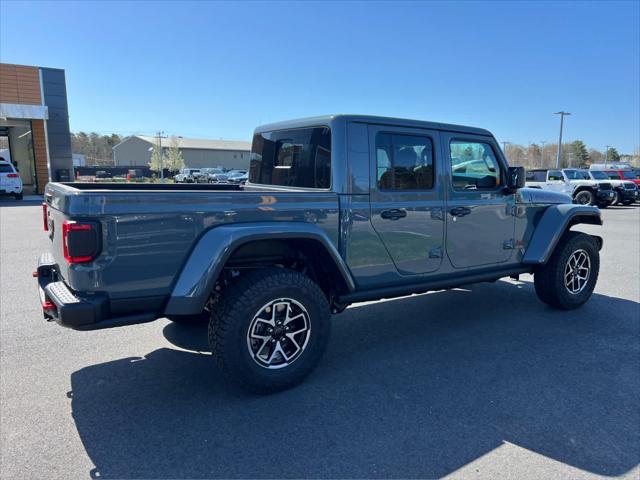new 2025 Jeep Gladiator car, priced at $61,590