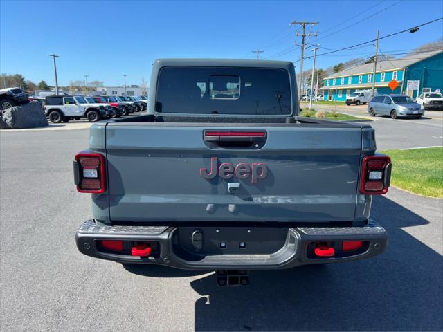 new 2025 Jeep Gladiator car, priced at $61,590