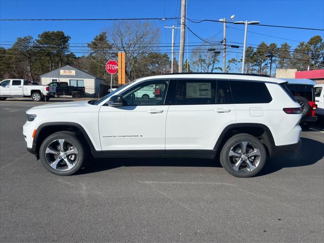 new 2025 Jeep Grand Cherokee L car, priced at $52,183