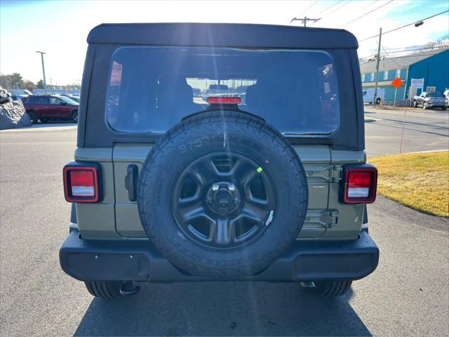 new 2025 Jeep Wrangler car, priced at $41,450