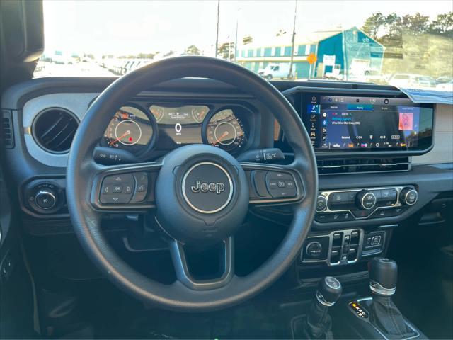 new 2025 Jeep Wrangler car, priced at $41,450